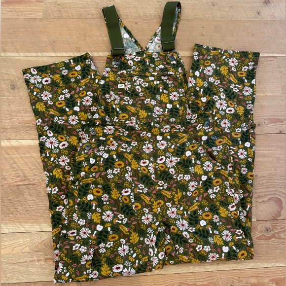 Duluth Trading Co Pants - Duluth Trading Co Green Floral Mushroom Jumpsuit